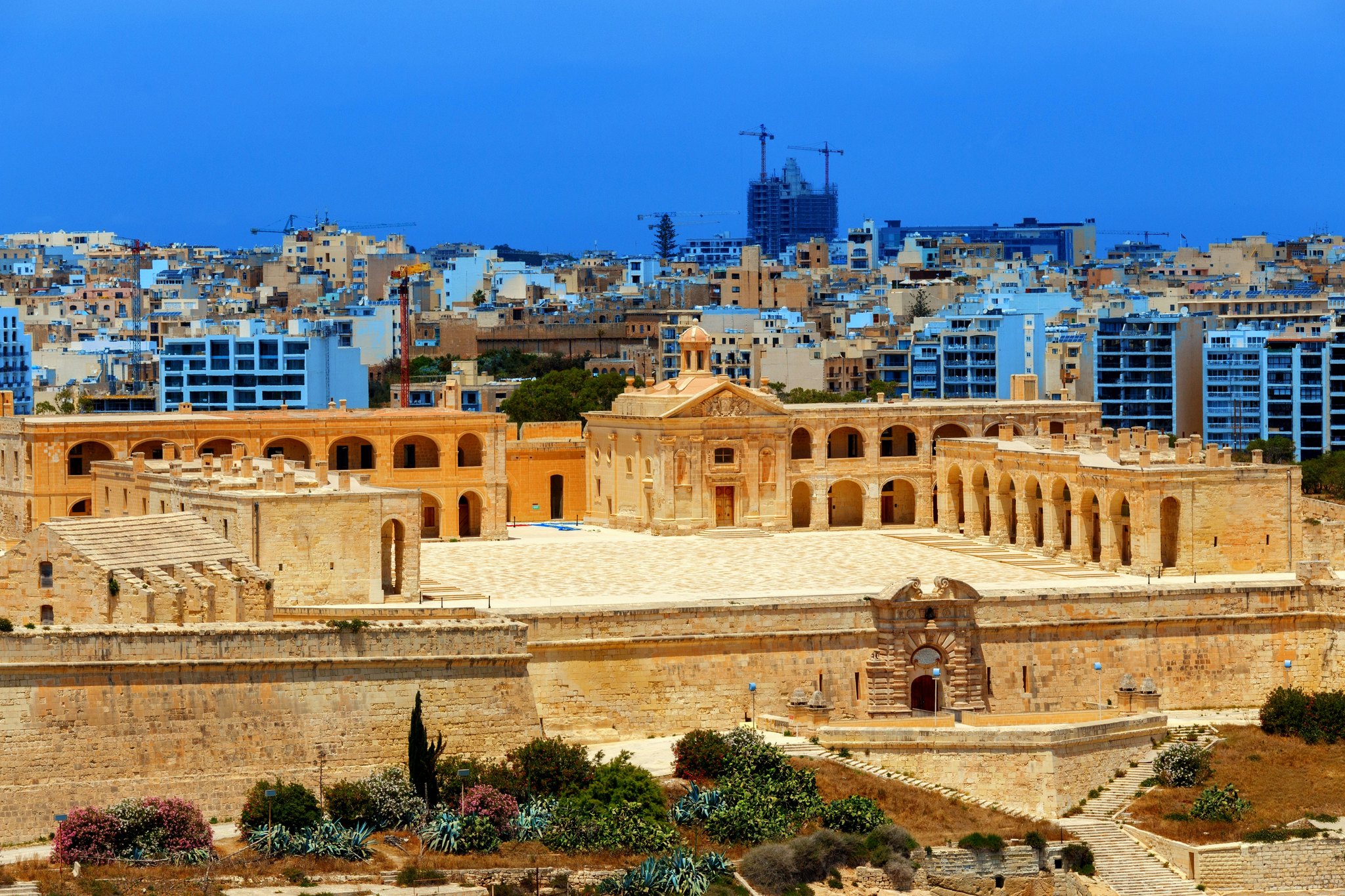 Fort Manoel Grand Piazza & Star Fortress